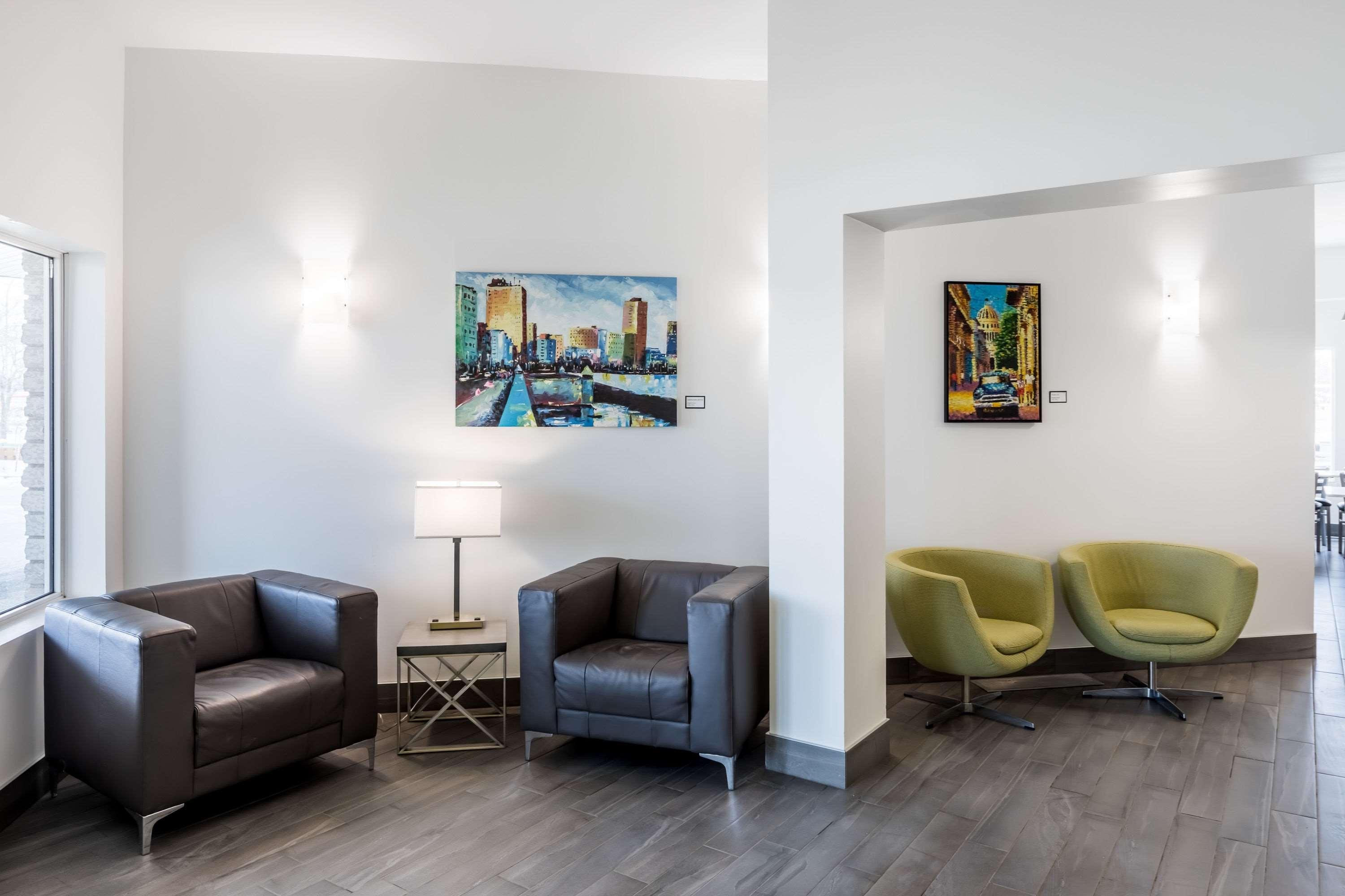 Super 8 by Wyndham Winnipeg West Eksteriør bilde